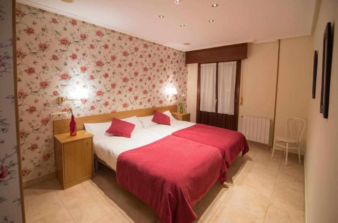 Apartamentos Mugarri Povena Екстер'єр фото