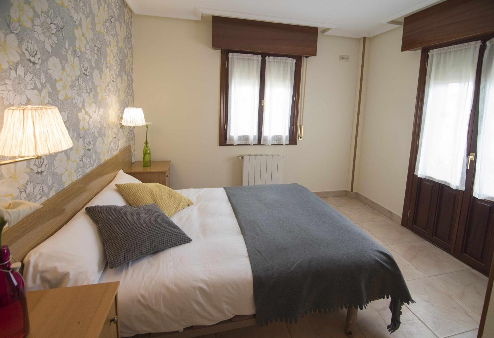 Apartamentos Mugarri Povena Екстер'єр фото